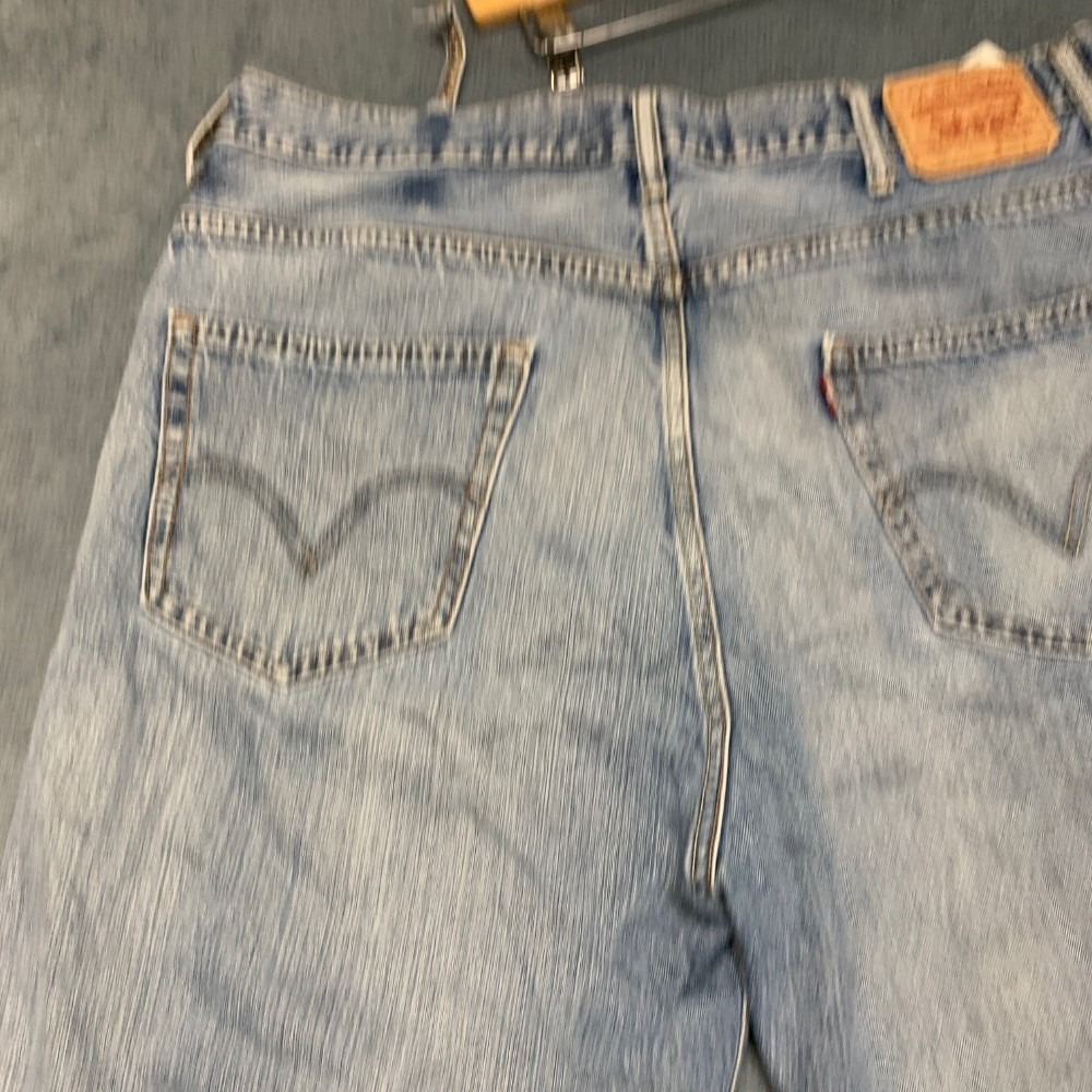 Levi's 569 Straight Denim Shorts Mens 38x12 Blue Cotton Loose Fit Medium Wash - Picture 4 of 16